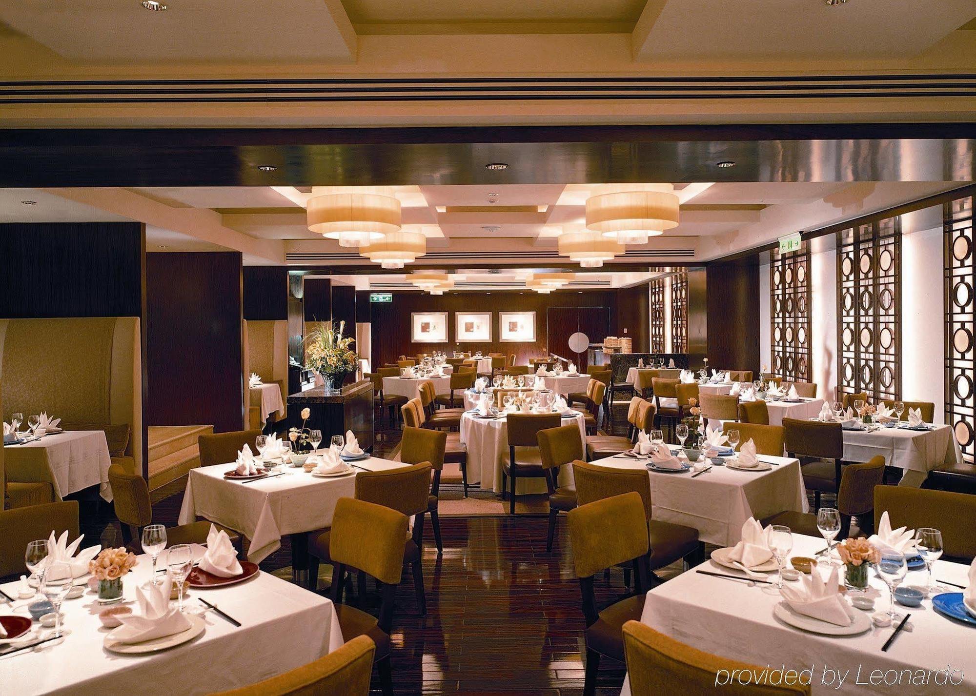Ambassador Hotel Hsinchu Restaurant bilde Interior of the restaurant
