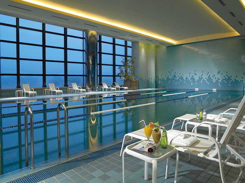 Ambassador Hotel Hsinchu Eksteriør bilde The pool at the 101